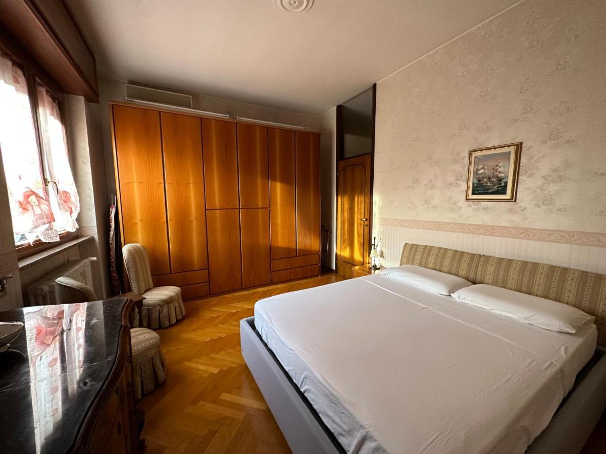 Dehomes - Two Bedrooms, Terrace, Wi-Fi, Tram To Centre & Rho Fiera Milão Exterior foto